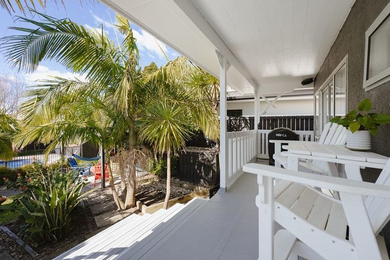 Photo of property in 26 Riverton Road, Mount Maunganui, 3116