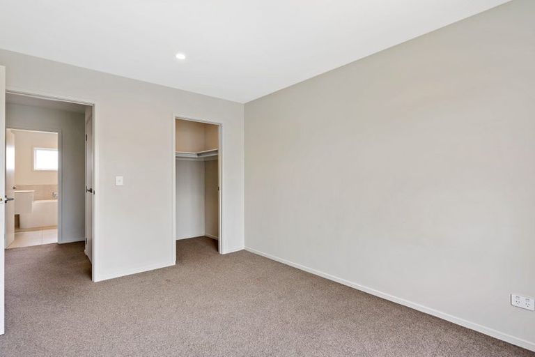 Photo of property in 8 Recovery Road, Papakura, 2110