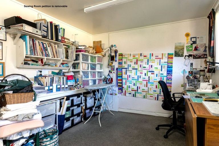 Photo of property in 6 Weka Place, Picton, 7220