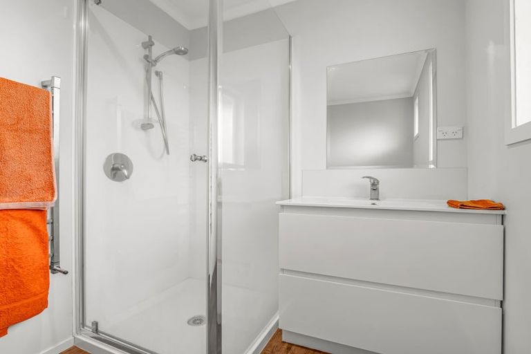 Photo of property in 22 Sunrise Avenue, Owhata, Rotorua, 3010