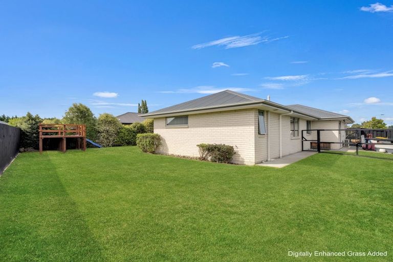 Photo of property in 1 Keeper Close, Woodend, 7610