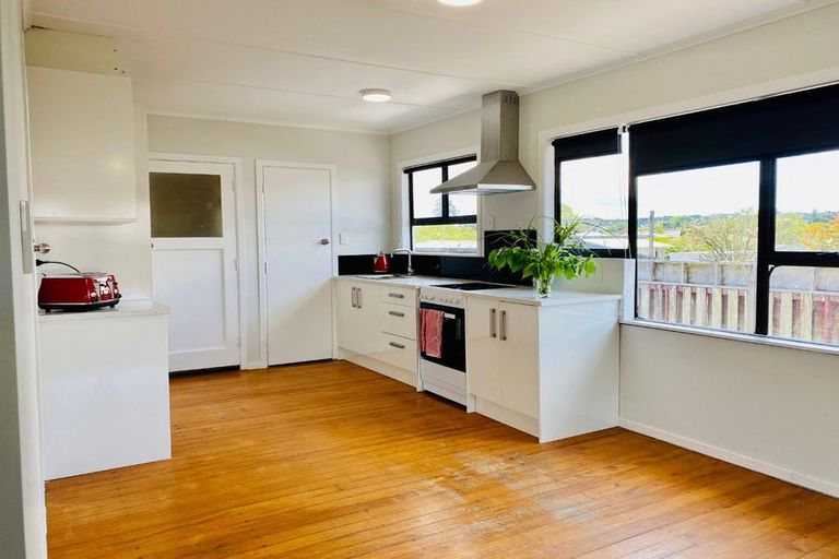Photo of property in 21 Morrin Street, Manurewa, Auckland, 2102