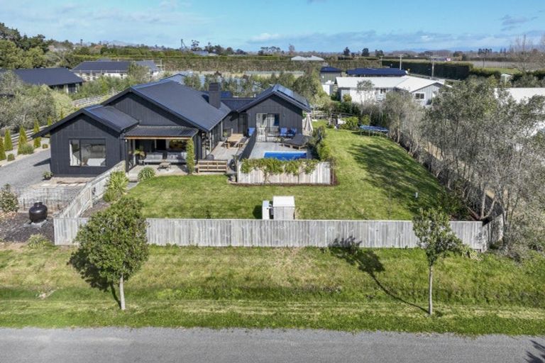Photo of property in 6 Cape Grove, Haumoana, 4180