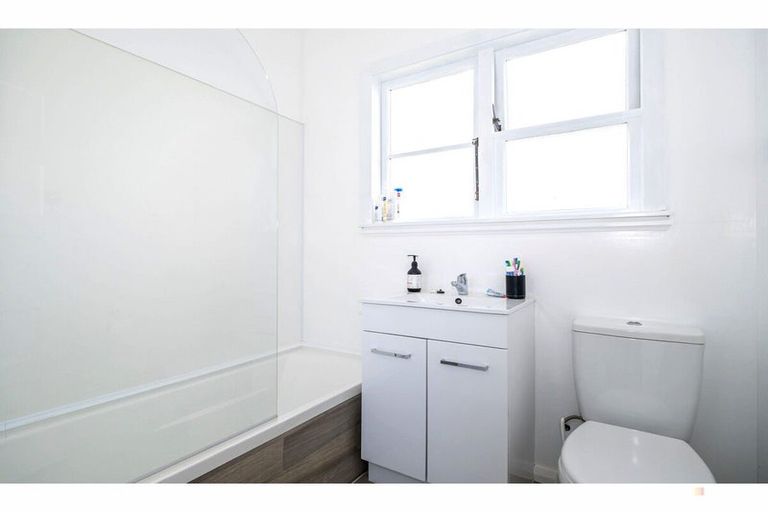 Photo of property in 18 Argyle Street, Marchwiel, Timaru, 7910