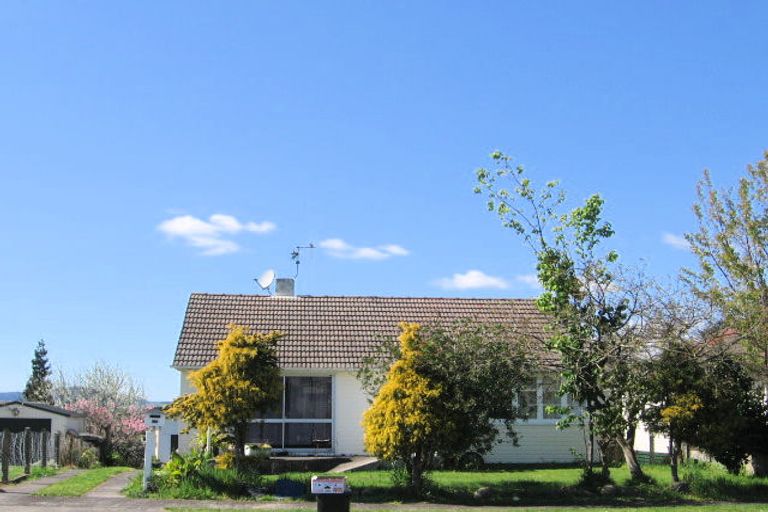 Photo of property in 61 Henderson Crescent, Parkvale, Tauranga, 3112