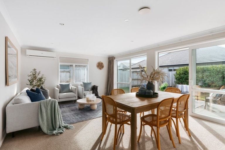 Photo of property in 10 Te Kio Crescent, Papamoa Beach, Papamoa, 3118