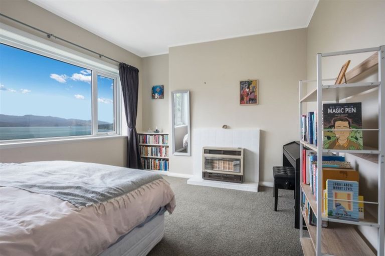 Photo of property in 14 Benares Street, Khandallah, Wellington, 6035