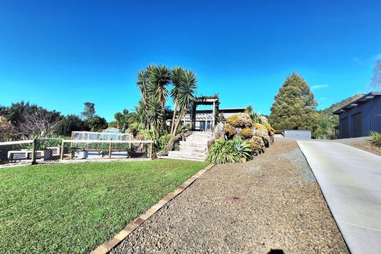 Photo of property in 346 Kirikopuni Road, Parakao, Whangarei, 0172