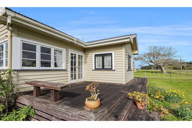 Photo of property in 71 Pouto Road, Dargaville, 0371