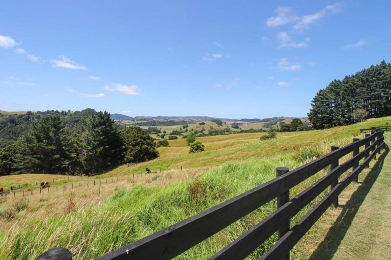 Photo of property in 608a West Coast Road, Makarau, Warkworth, 0981