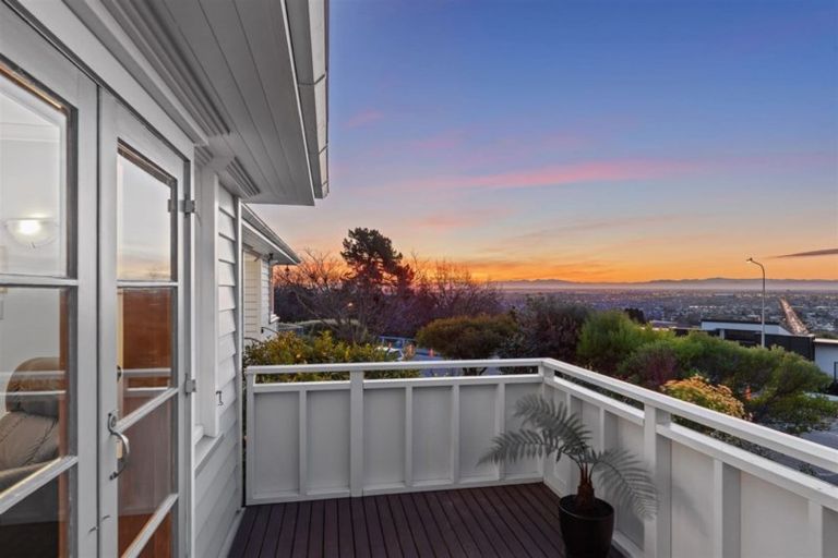 Photo of property in 6 Cracroft Terrace, Cashmere, Christchurch, 8022