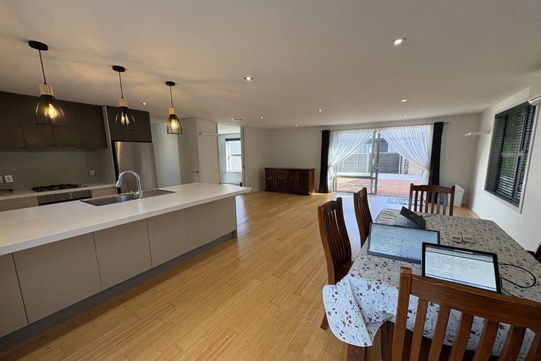 Photo of property in 6 Otonga Heights, Maungaraki, Lower Hutt, 5010