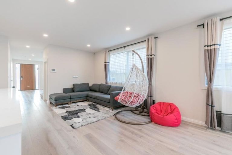 Photo of property in 10 Matiki Road, Flat Bush, Auckland, 2019