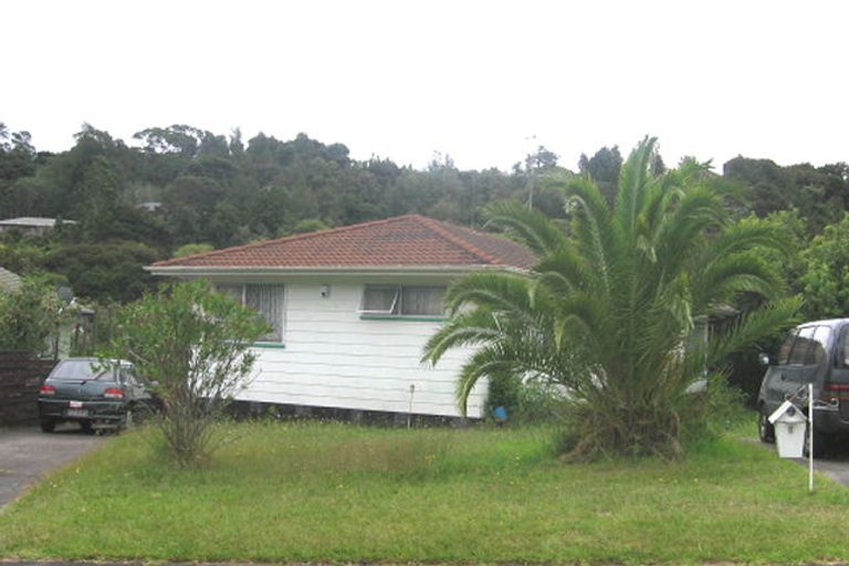 Photo of property in 5 Embassy Place, Glenfield, Auckland, 0629