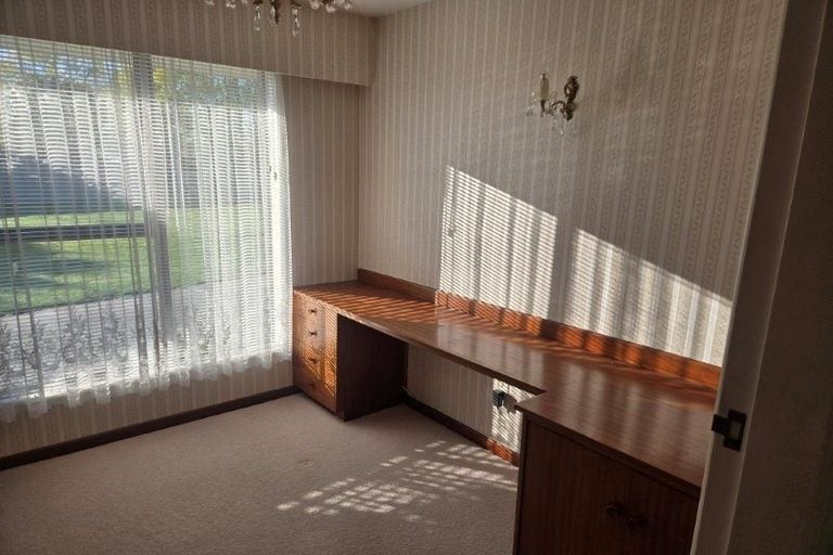 Photo of property in 20 Leslie Street, Upper Riccarton, Christchurch, 8041