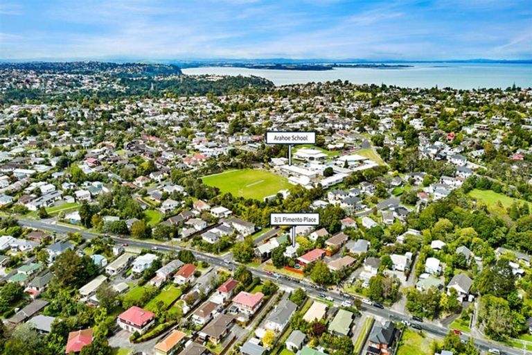 Photo of property in 3/1 Pimento Place, New Lynn, Auckland, 0600