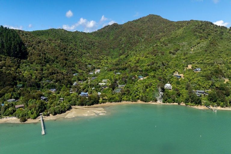 Photo of property in 280 Moetapu Bay Road, Moetapu Bay, Picton, 7282