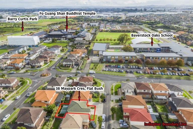 Photo of property in 38 Maypark Crescent, Flat Bush, Auckland, 2016