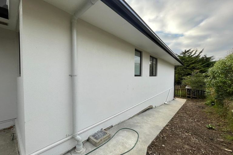 Photo of property in 49 Moncks Spur Road, Redcliffs, Christchurch, 8081