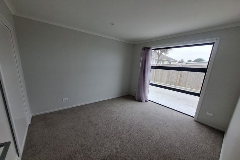 Photo of property in 40 Egmont Street, Castlecliff, Whanganui, 4501
