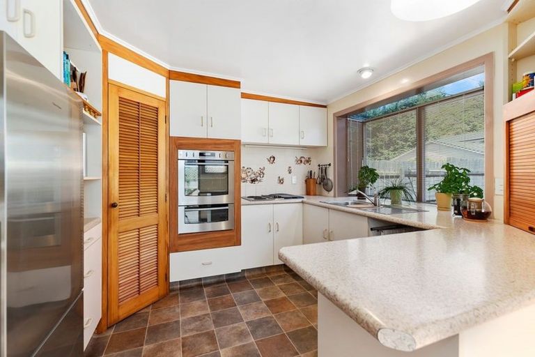 Photo of property in 61 Tauhinu Road, Miramar, Wellington, 6022