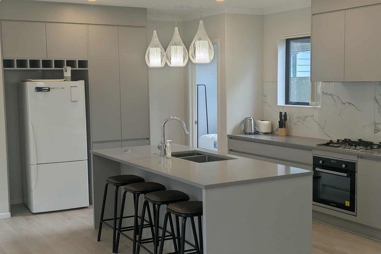 Photo of property in 24c Tui Crescent, Manurewa, Auckland, 2102