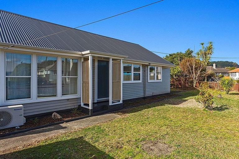 Photo of property in 16 Robinson Street, Kawerau, 3127
