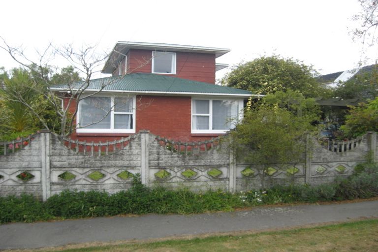 Photo of property in 59 Englefield Road, Northwood, Christchurch, 8051