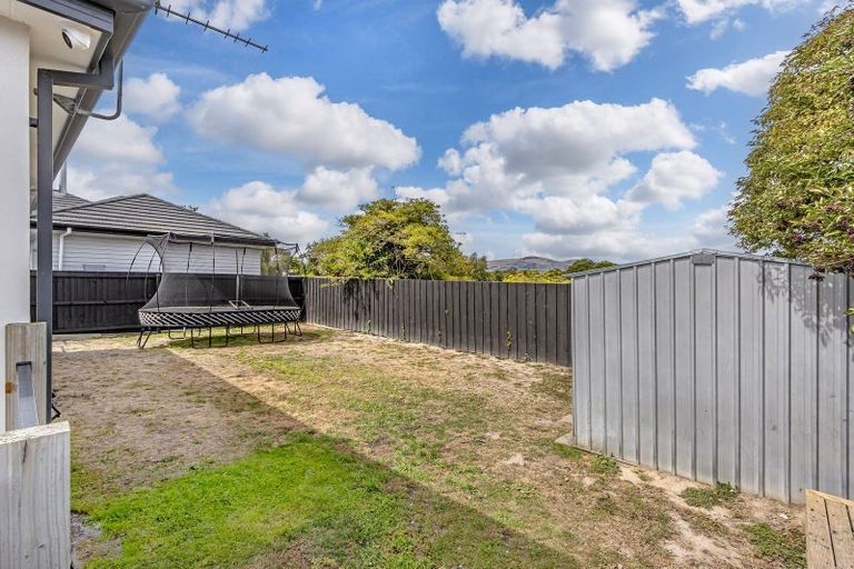 Photo of property in 8 Brightstone Crescent, Aranui, Christchurch, 8061