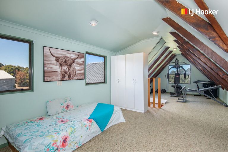 Photo of property in 135 Chain Hills Road, Chain Hills, Dunedin, 9076