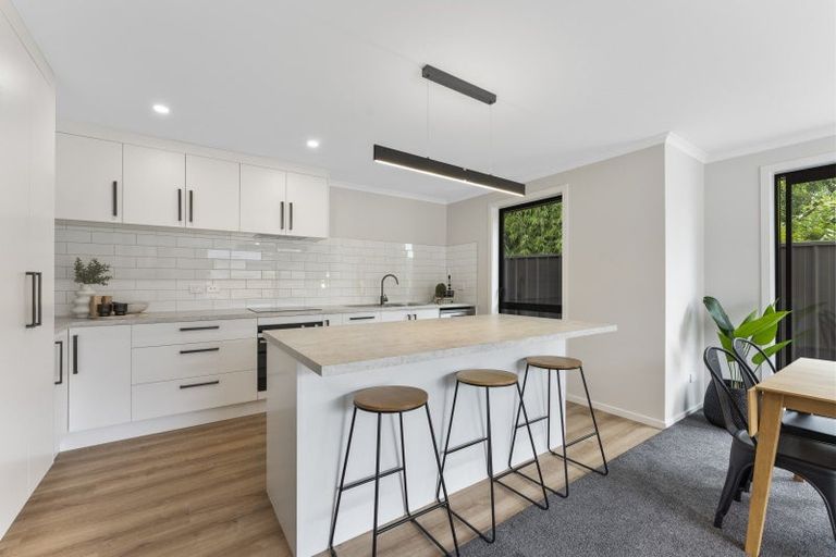 Photo of property in 28 East Street, Terrace End, Palmerston North, 4410