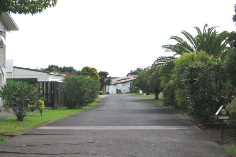Photo of property in 26 Matuhi Rise, Henderson, Auckland, 0612