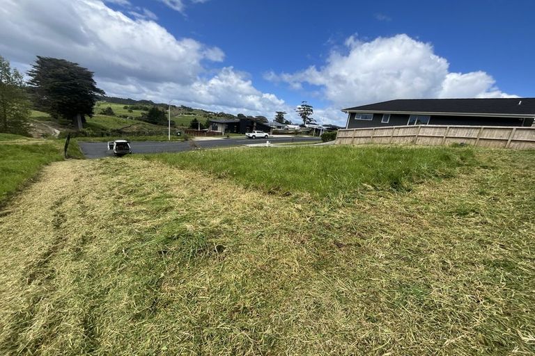 Photo of property in 3 Komarohi Road, Snells Beach, 0920