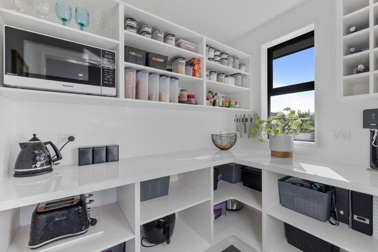 Photo of property in 9 Hurutini Way, Halswell, Christchurch, 8025