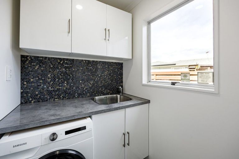 Photo of property in 4 Robinson Crescent, Tamatea, Napier, 4112