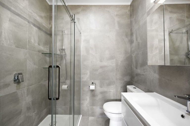 Photo of property in 28 Delamare Road, St Andrews, Hamilton, 3200