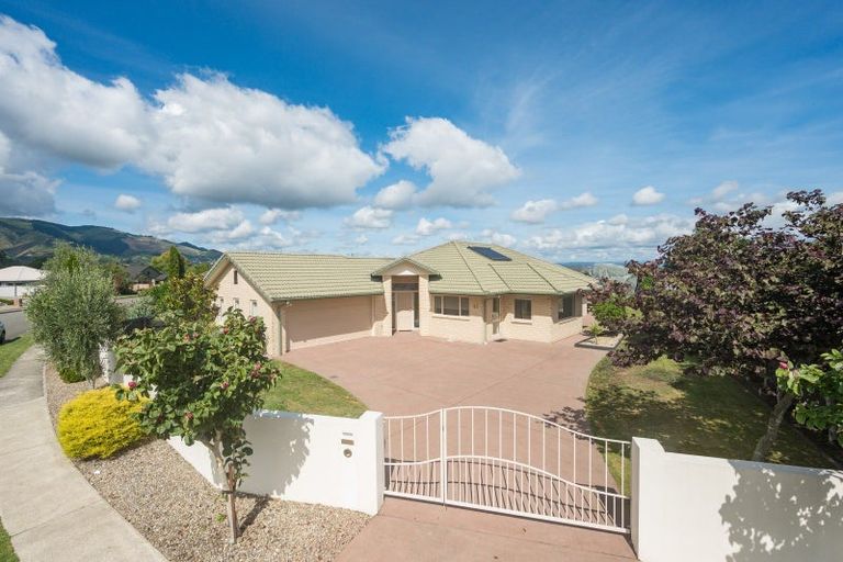 Photo of property in 43 Covent Drive, Stoke, Nelson, 7011