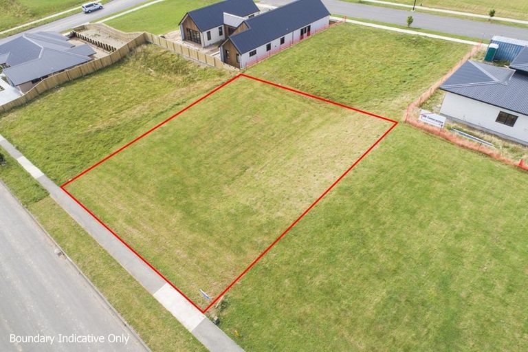 Photo of property in 44 Vaucluse Heights, Fitzherbert, Palmerston North, 4410