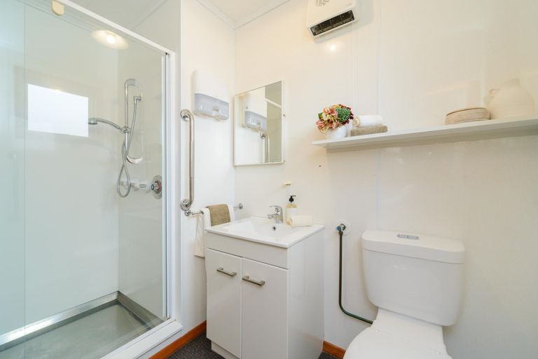 Photo of property in 95 Marne Street, Hokowhitu, Palmerston North, 4410