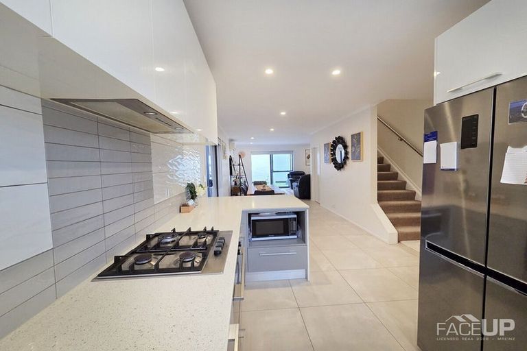 Photo of property in 4 Plover Road, Hobsonville, Auckland, 0616