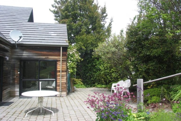 Photo of property in 6 Thorn Crescent, Fernhill, Queenstown, 9300