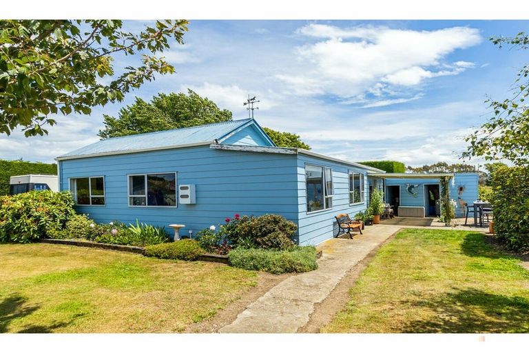 Photo of property in 7 Keens Road, Morven, Waimate, 7980