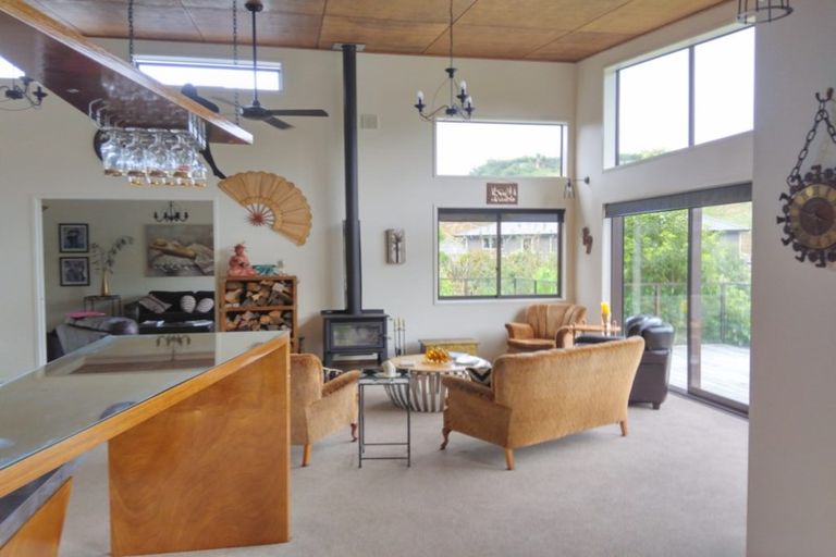 Photo of property in 9 Te Arakete Place, Hurworth, New Plymouth, 4310