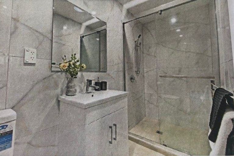 Photo of property in 18 Warbler Crescent, Papakura, 2110