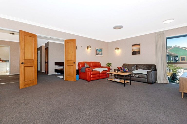 Photo of property in 71 Esplanade, Kaiti, Gisborne, 4010