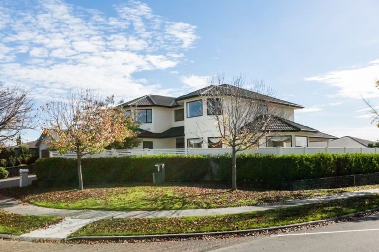 Photo of property in 2 The Croft, Havelock North, 4130