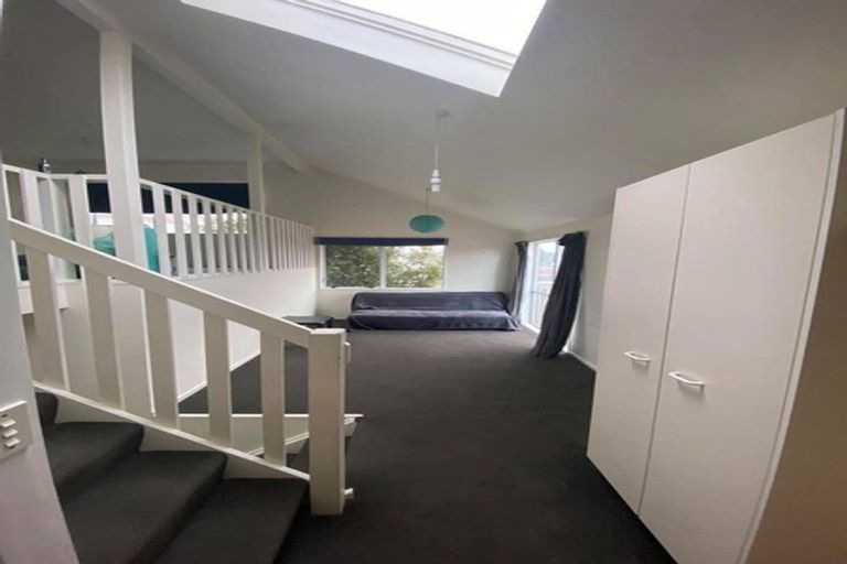 Photo of property in 22b Hall Street, Newtown, Wellington, 6021