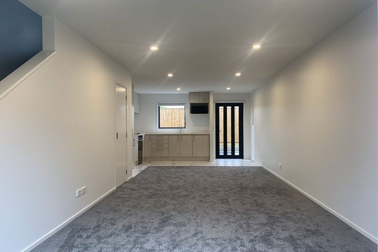 Photo of property in 7/79 Taikata Road, Te Atatu Peninsula, Auckland, 0610