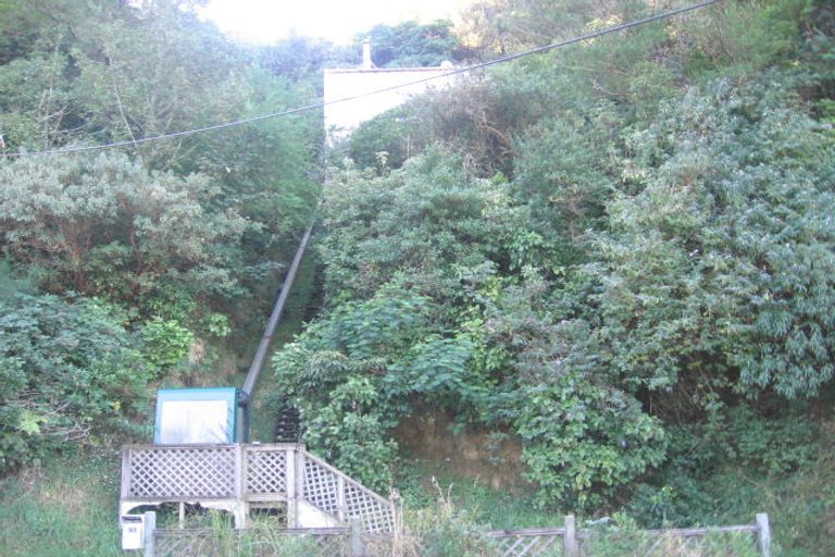 Photo of property in 93 Ngaio Gorge Road, Ngaio, Wellington, 6035
