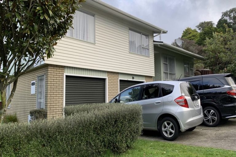 Photo of property in 5 Halswater Drive, Churton Park, Wellington, 6037